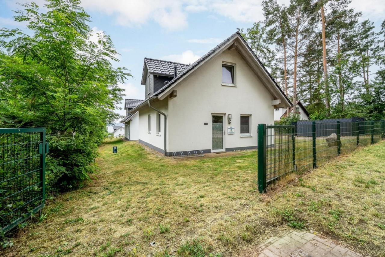 Ferienhaus Alpaka Plau am See Exterior photo