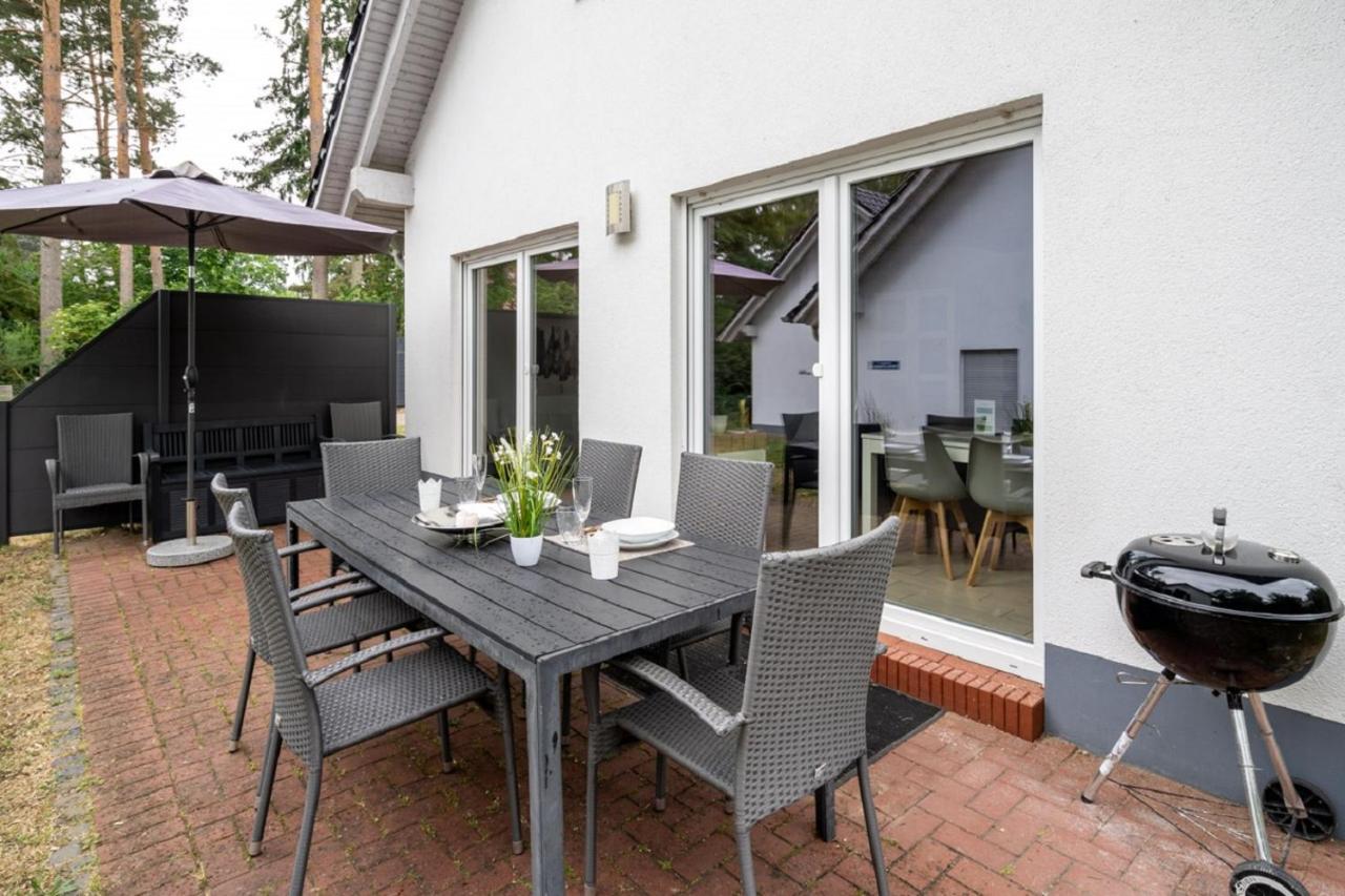 Ferienhaus Alpaka Plau am See Exterior photo